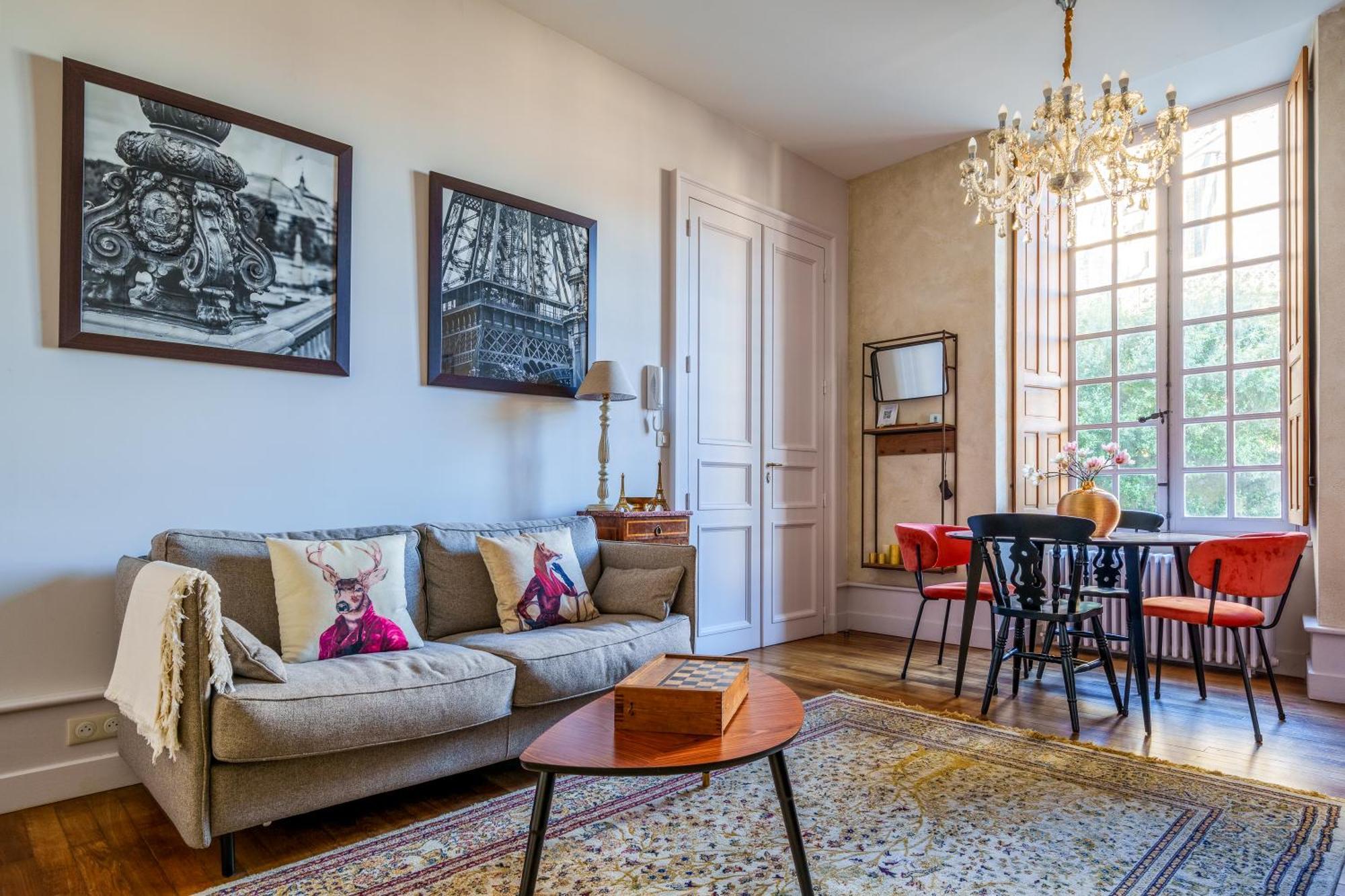 Raffine Vue Cathedrale, Jardin, Wifi Apartment Tours